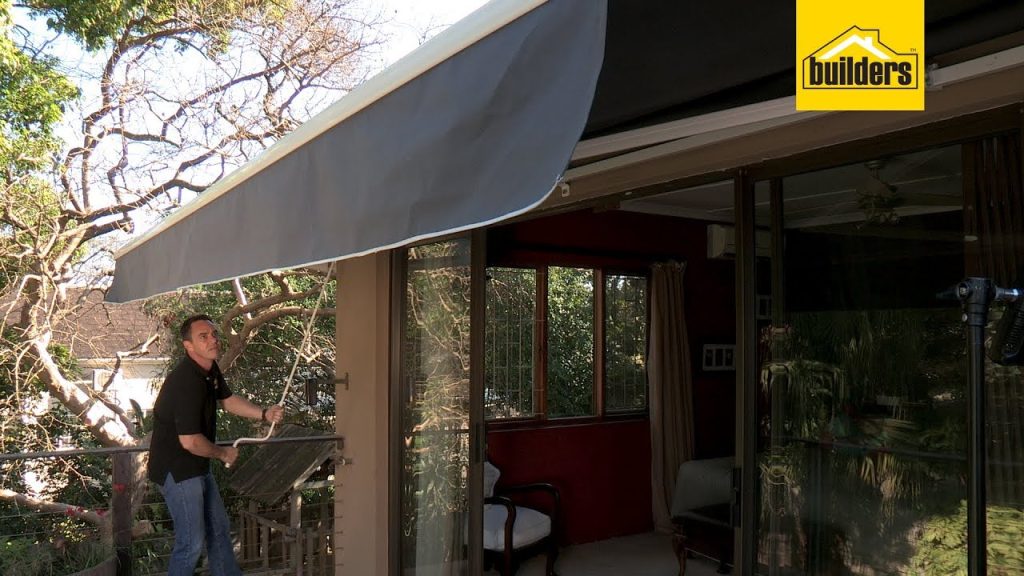 What Size Retractable Awning Do You Need? A Sizing Guide